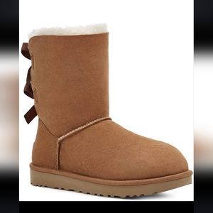 UGG BAILEY BOW